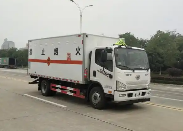 望江爆破器材运输车可以上高速吗？